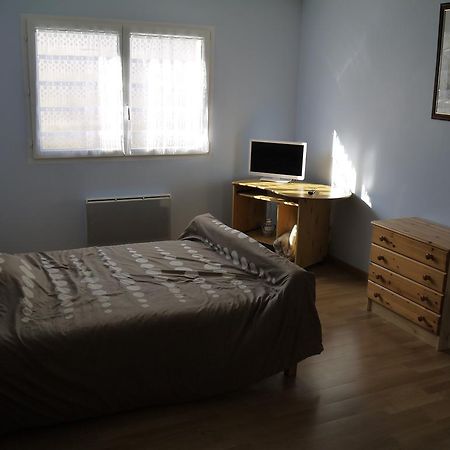 Gîte Beaupel Neuvy-en-Mauges Extérieur photo
